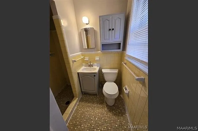 2786 Crestview Ave — Photo 20