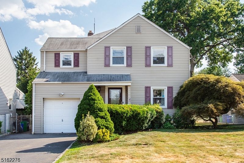 25 Highfield Ln, Nutley, NJ 07110 Zillow