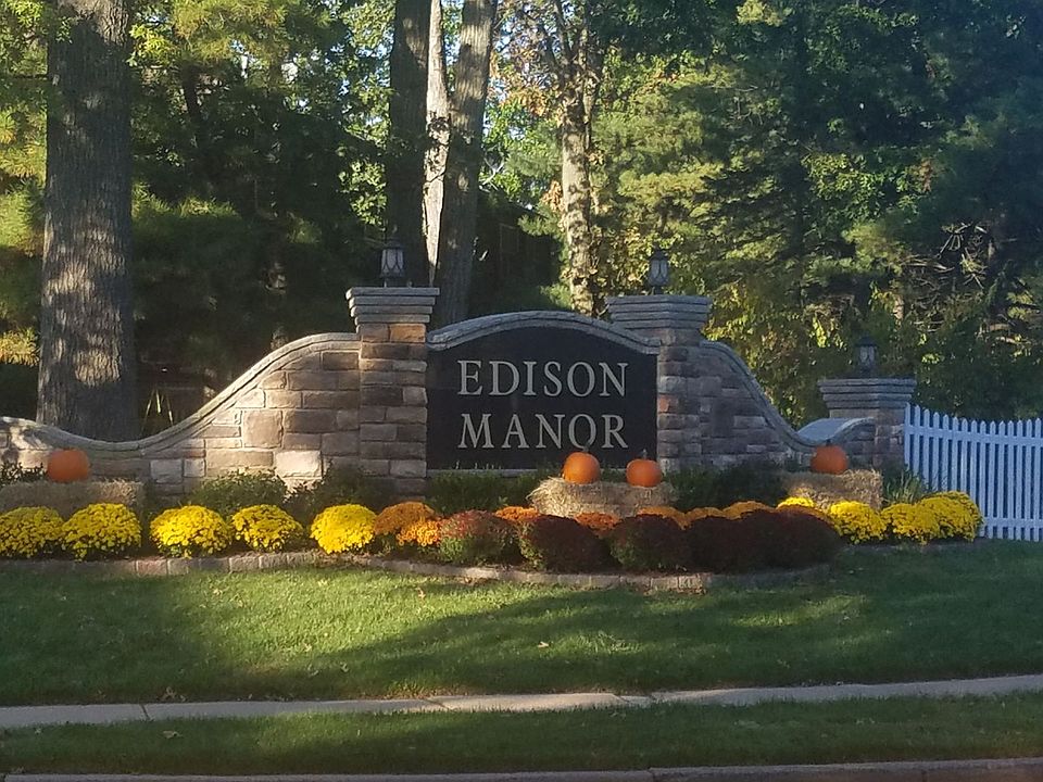 EM Entrance