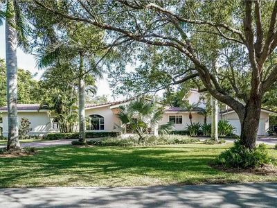 6300 SW 109th St, Pinecrest, FL, 33156