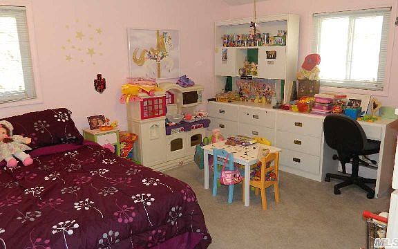 5th image of 32 Prescott Pl