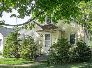 2917 Hampton Rd, Erie, PA 16508