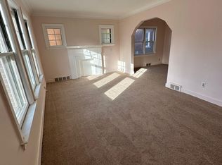 (Undisclosed Address), Grosse Pointe, MI 48230