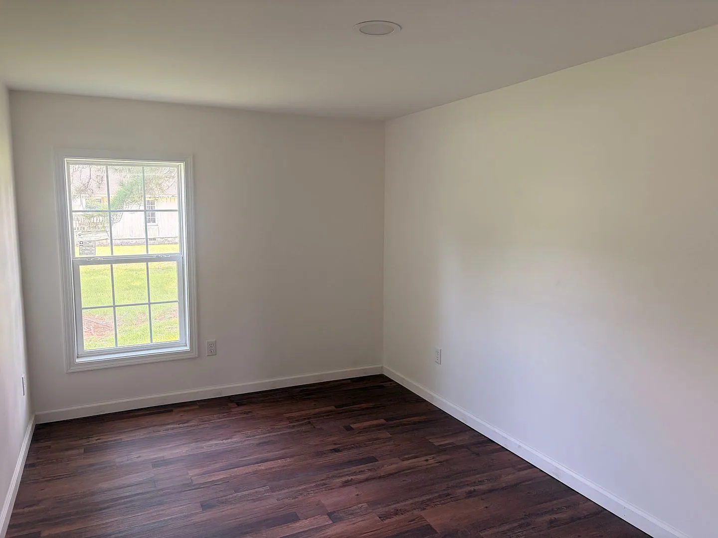 707 N Sycamore Street — Photo 4