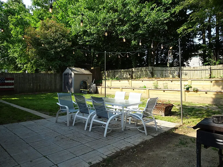 204 Old Hollow Rd — Photo 29