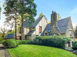 3000 SW Montgomery Dr, Portland, OR 97201