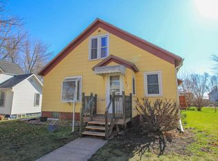 114 NW 5th St, Pocahontas, IA 50574