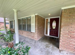 9611 Greenwillow Dr, Houston, TX 77096
