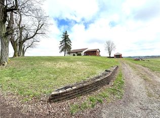 20 Plum Run Rd, Mc Donald, PA 15057