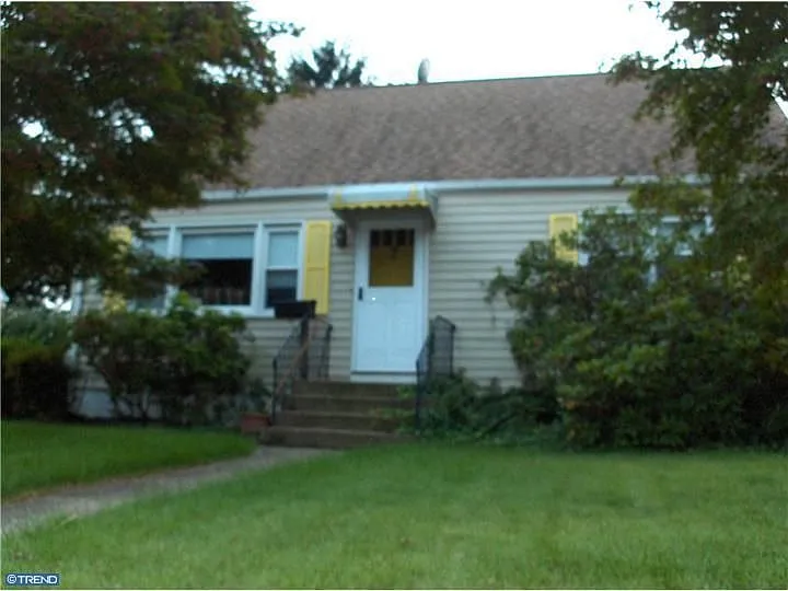 7 Appleton Dr photo 1