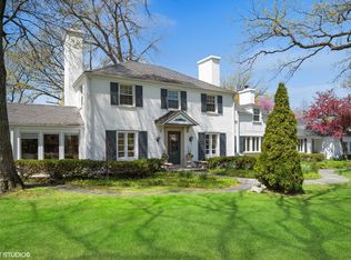 1744 Ridgewood Ln E, Glenview, IL 60025