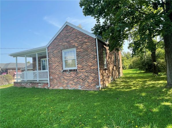 2125 Transit Rd, Elma, NY 14059