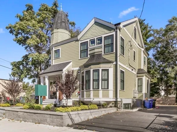 12 Reedsdale St, Allston, MA 02134