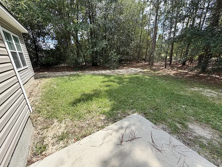 217 Stillwater Dr — Photo 17