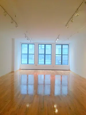 Rented by Keller Williams NYC | media 24