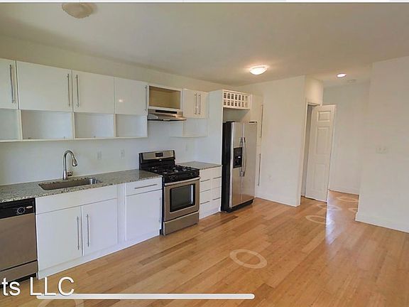 5th image of 7950 Tatum Waterway Dr APT 3
