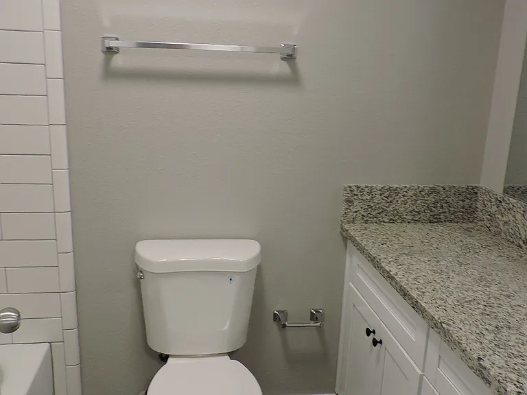 2520 Northrop Ave #5 — Photo 15