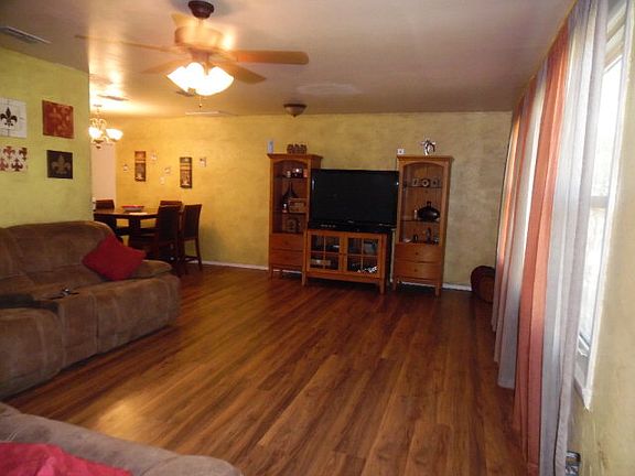 4th image of 3509 Thomas Ave