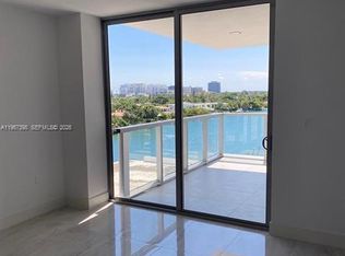 9521 E Bay Harbor Dr, Canton, MA 02021