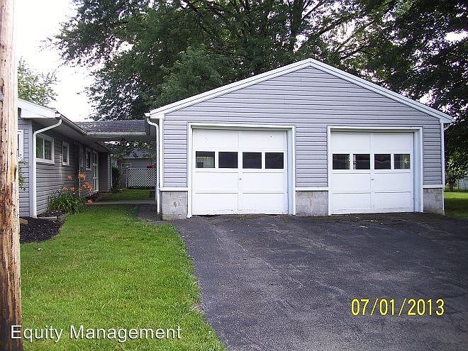1st image of 2428 Amberly St