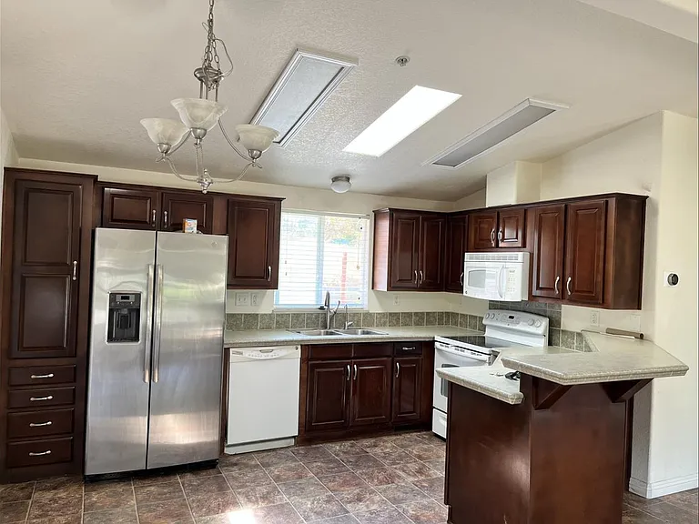 175 Walnut Hills Dr — Photo 7