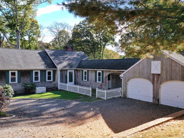 1 Nairn Road, Pocasset, MA 02559