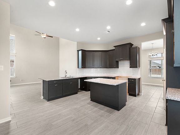 4th image of 15710 Kirkton Raye Dr #Bxyetg