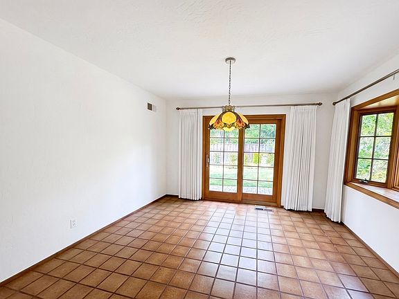 4th image of 3418 McEllen Ct