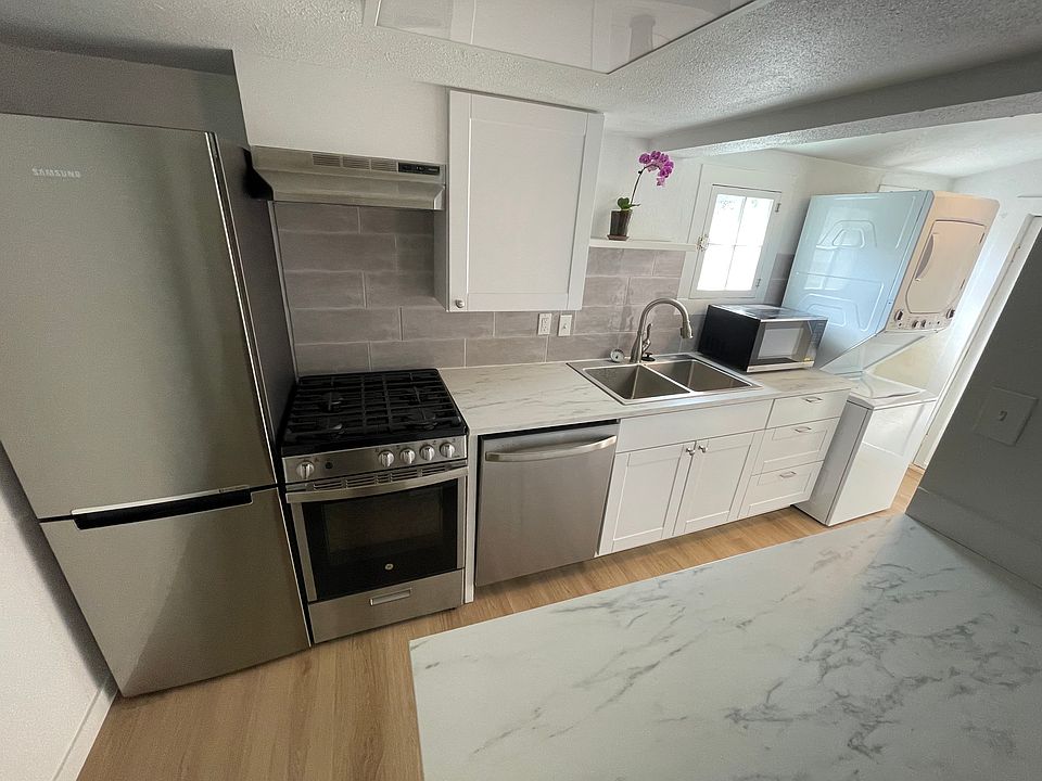 Open kitchen with large island
