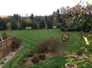 2382 Autumn Ridge Trl, Green Bay, WI 54313