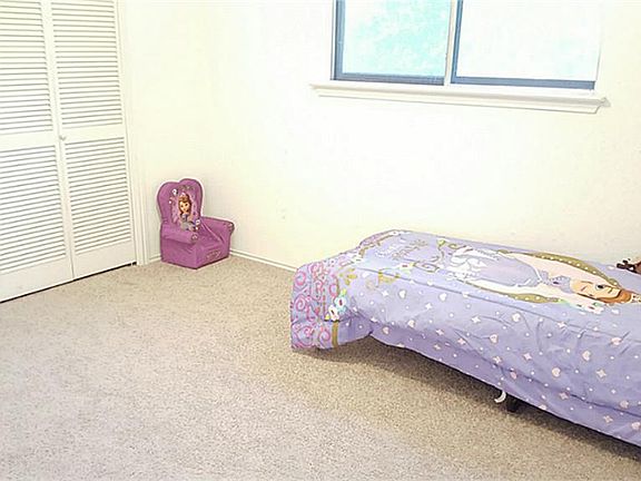 4th image of 3414 W Creek Club Dr