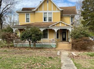 322 S Walnut St, Dexter, MO 63841