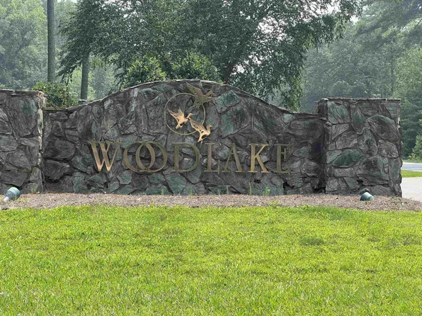 1123 Swan Dr #4305, Vass, NC 28394