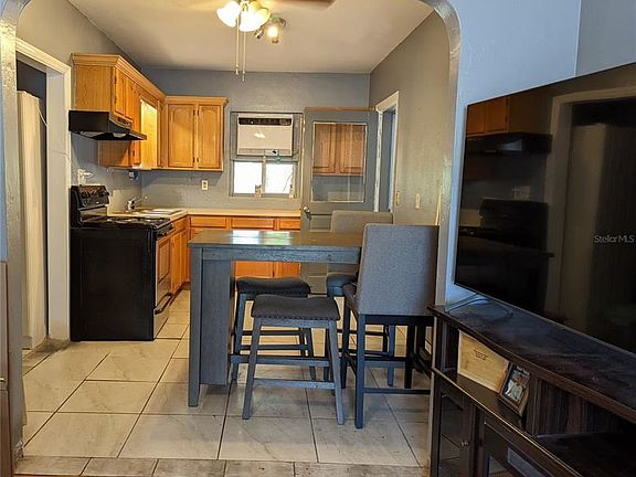 5th image of 5113R 16th Ave S