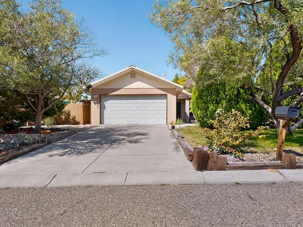 117 Vissing Pl, Los Lunas, NM 87031