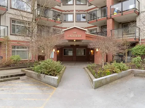 2233 McKenzie Rd #118, Abbotsford, BC V2S 4A1