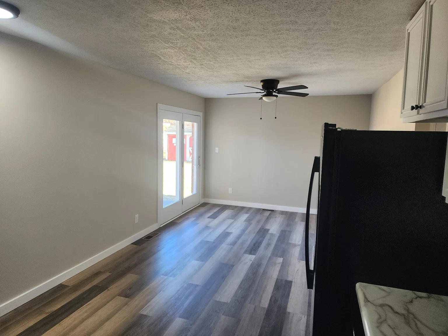 2515 Baylor Pl — Photo 3