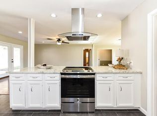 4726 Warm Springs Rd, Houston, TX 77035