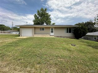 1106 W Acuff St, Salem, MO 65560