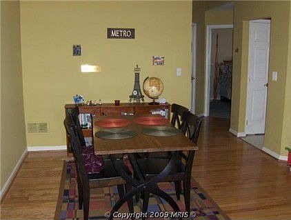 4th image of 1306 Scottsdale Dr Unit 202