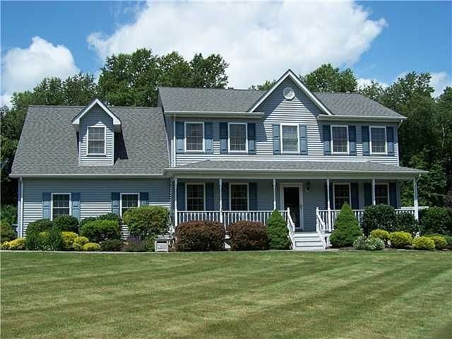 1st image of 79 Decker Dr