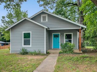 924 W Hull St, Denison, TX 75020