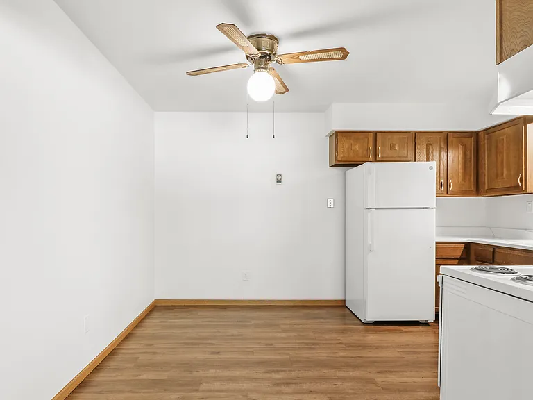 623 Vine St #102 — Photo 9