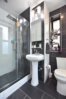 Rented by Bold New York | media 11