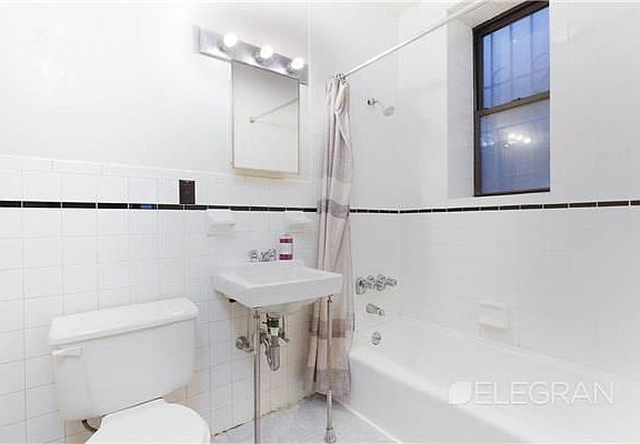 5th image of 205 W 102nd St APT 5D