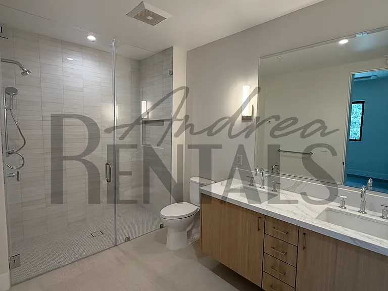 950 Hough Ave #302 — Photo 21