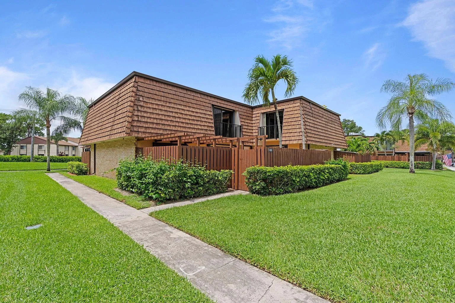 3 bed, 1488 sqft, $2,600 — Photo 2