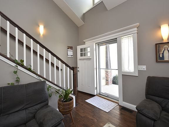 4th image of 3638 Napa Ln