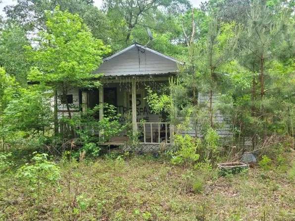 400 Burr Oak Street, Cleveland, TX 77328