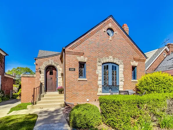 6140 N Kilbourn Ave, Chicago, IL 60646
